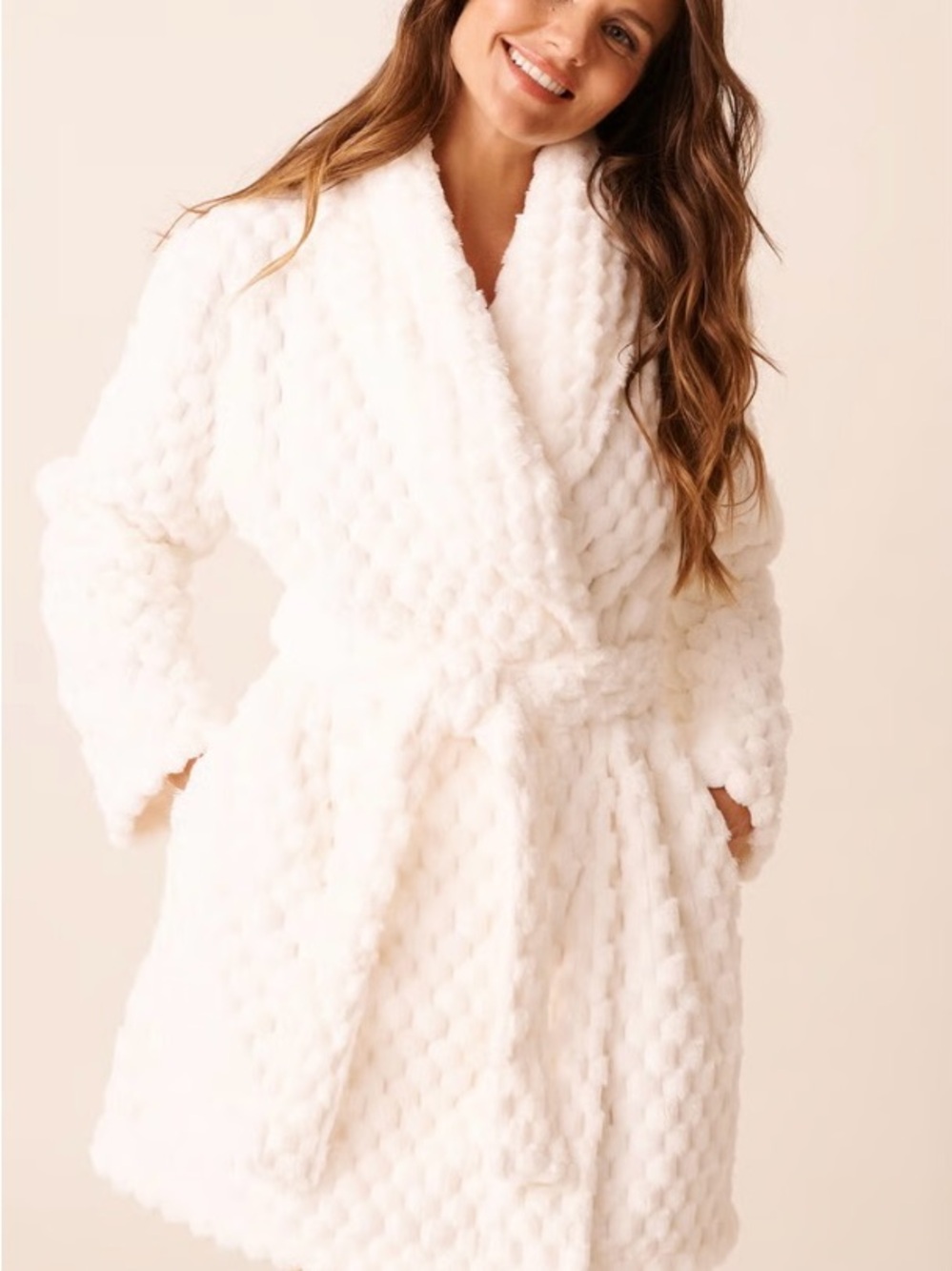 Plush Quilted Effect White Robe M  NWOT